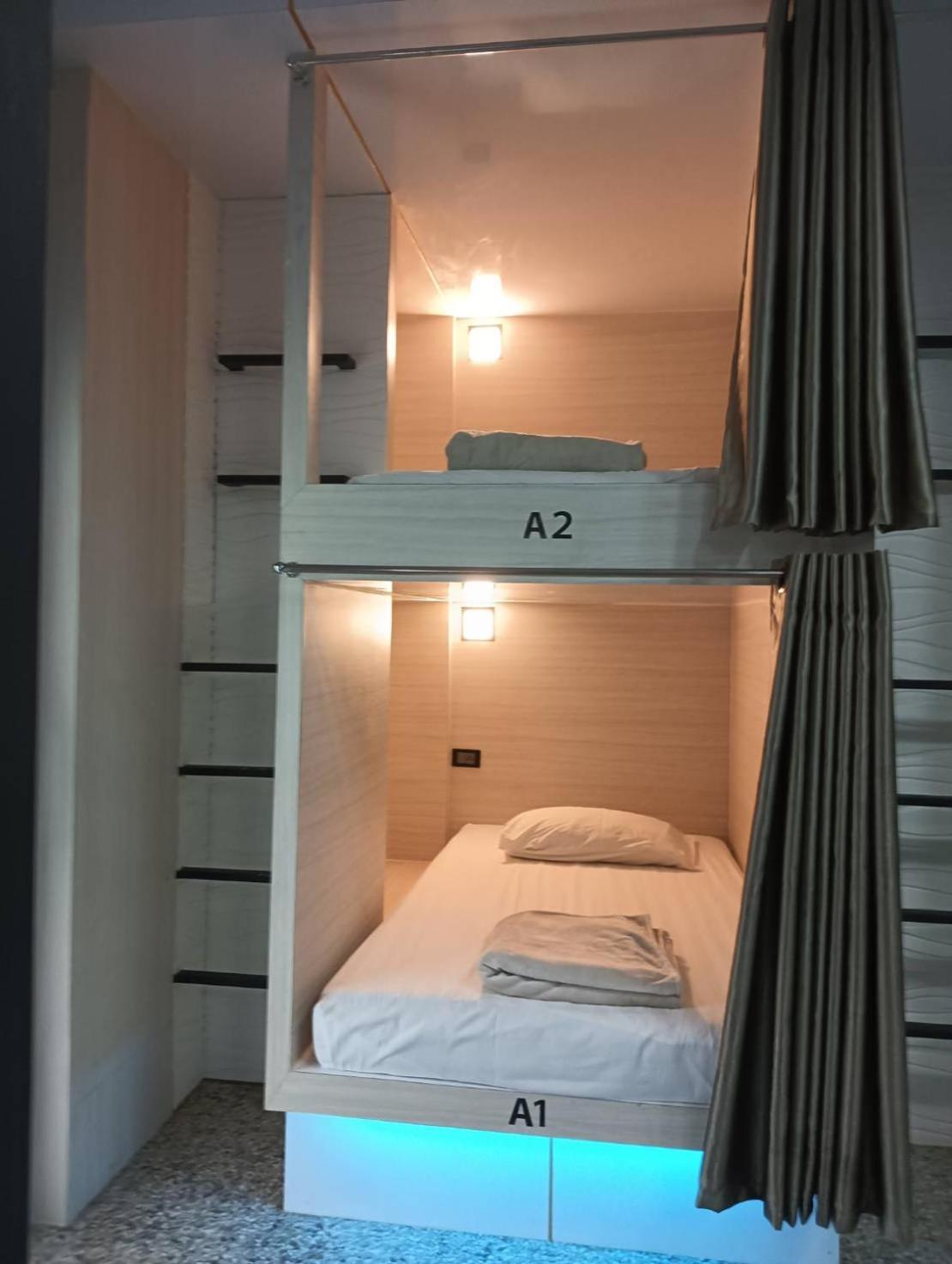 White Jail At Koh Tao Hostel ภายนอก รูปภาพ