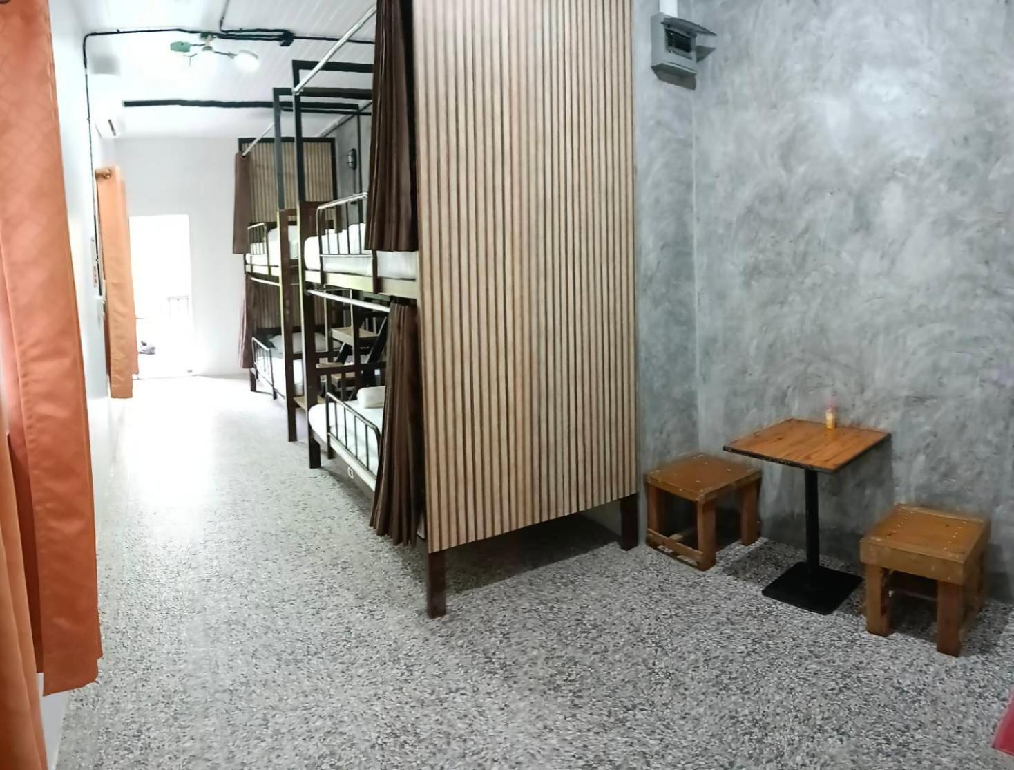 White Jail At Koh Tao Hostel ภายนอก รูปภาพ