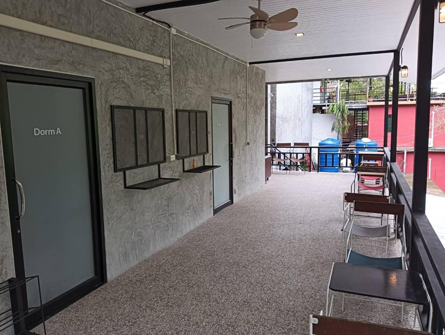 White Jail At Koh Tao Hostel ภายนอก รูปภาพ