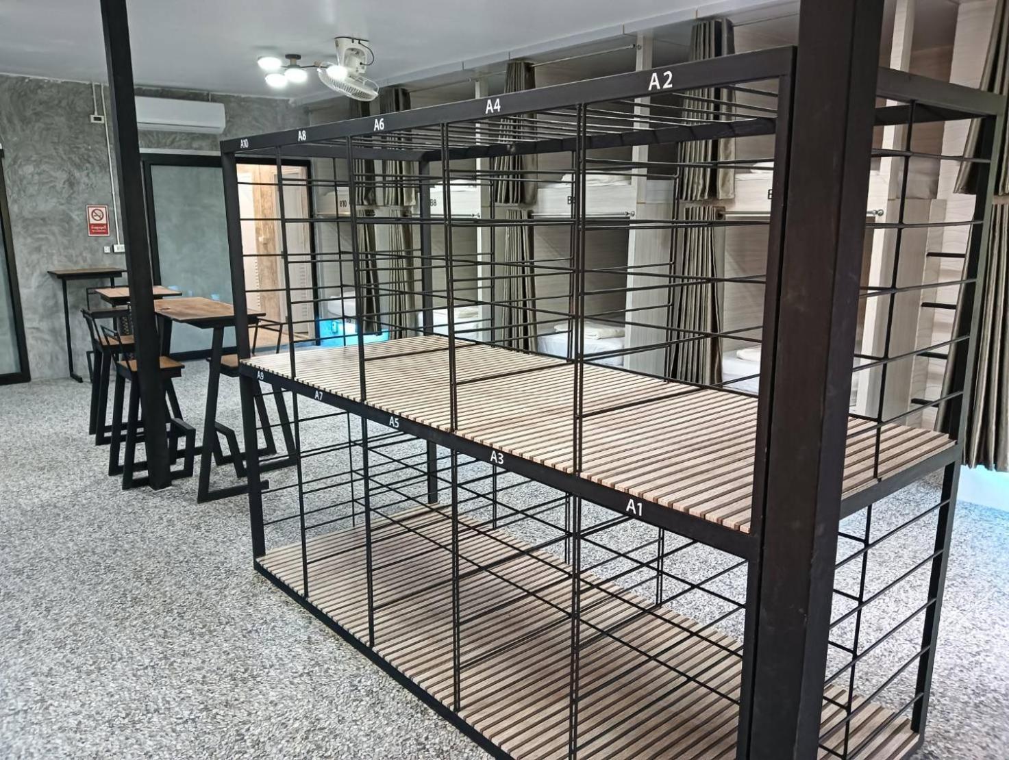 White Jail At Koh Tao Hostel ภายนอก รูปภาพ