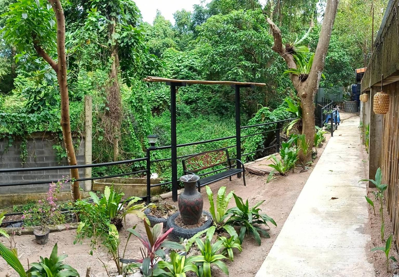 White Jail At Koh Tao Hostel ภายนอก รูปภาพ