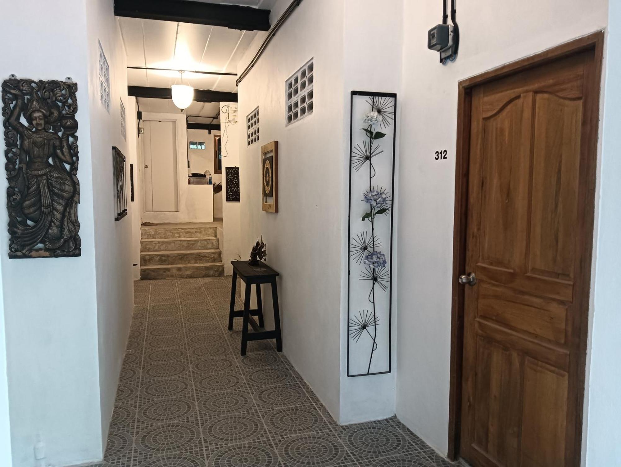 White Jail At Koh Tao Hostel ภายนอก รูปภาพ