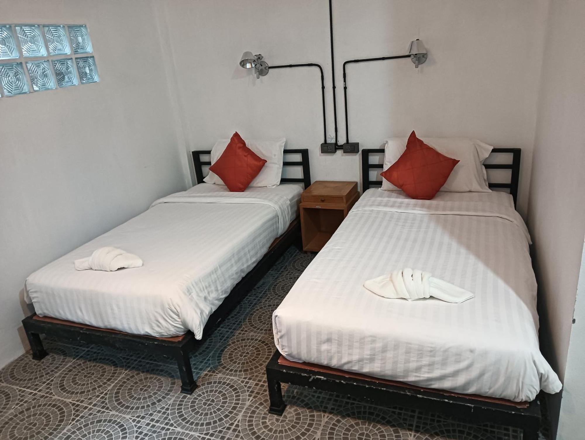 White Jail At Koh Tao Hostel ภายนอก รูปภาพ