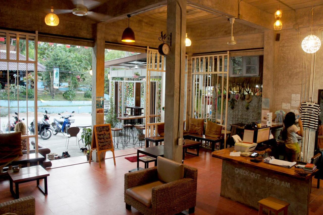White Jail At Koh Tao Hostel ภายนอก รูปภาพ